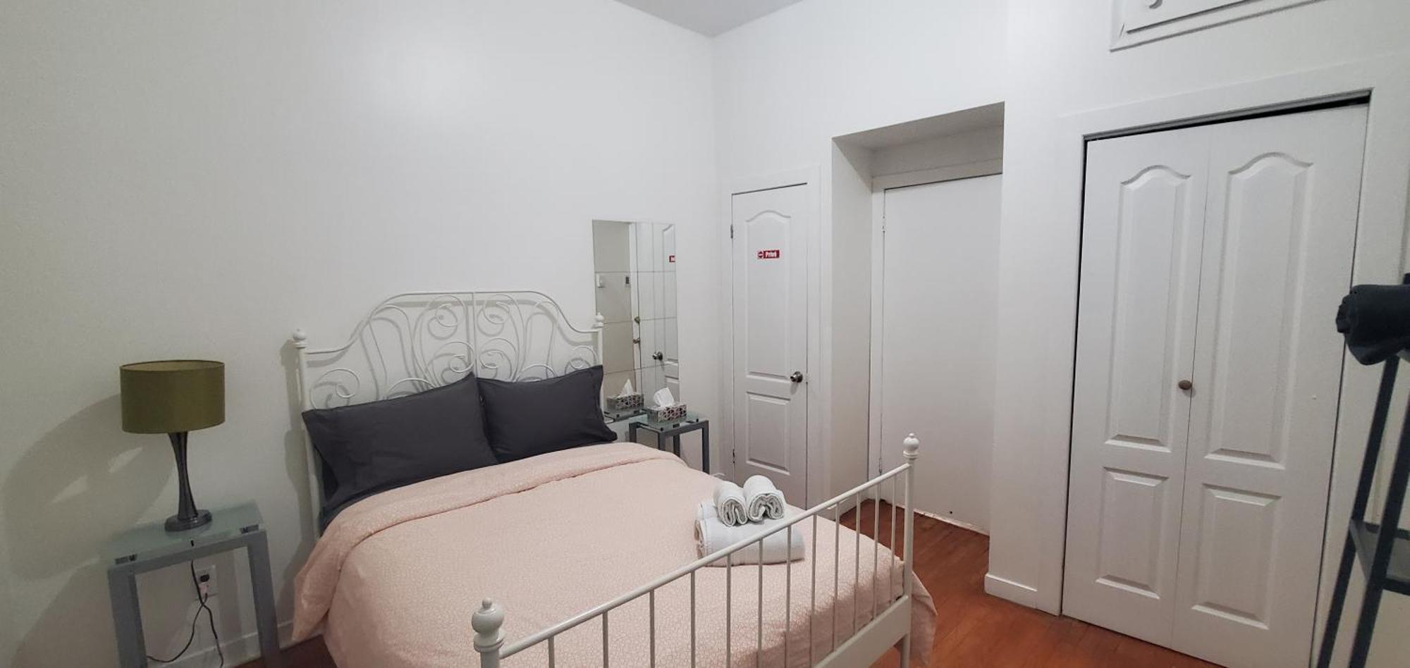 Heart Of Mtr For Memorable Experience 7Minmetro 2 Backyard Fully Equipped Montréal Exterior foto