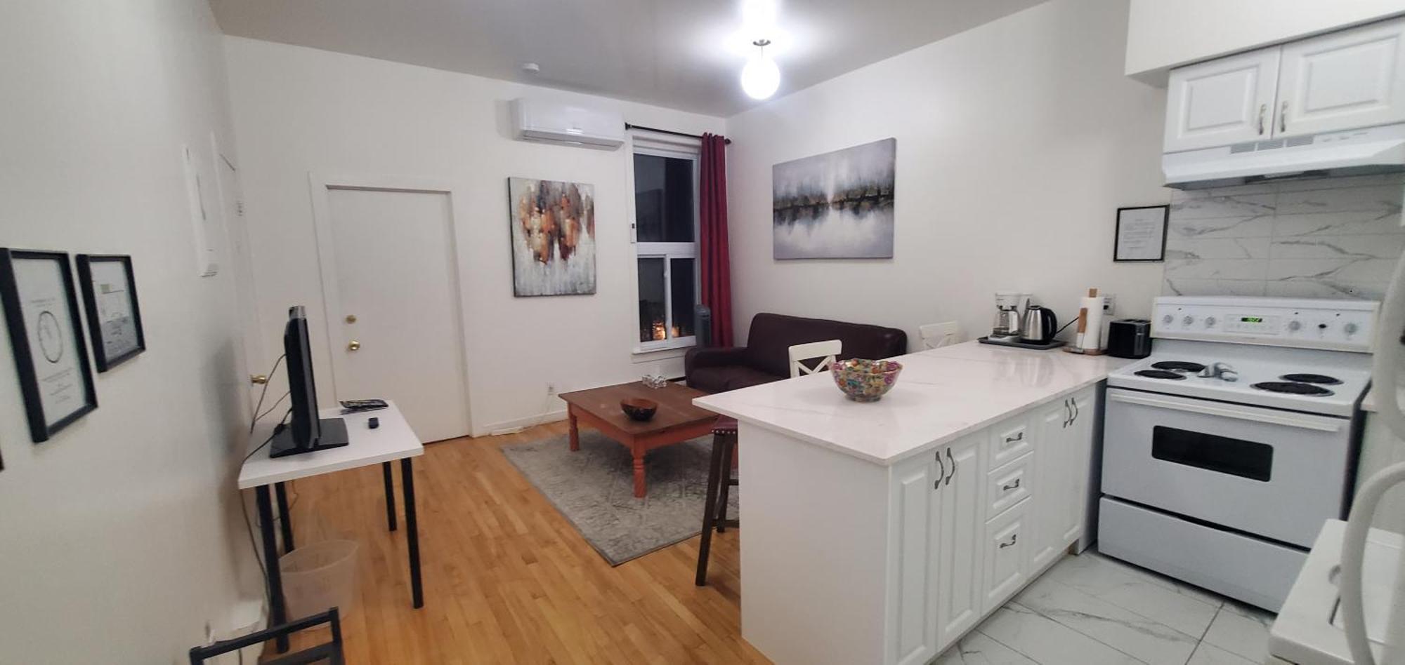 Heart Of Mtr For Memorable Experience 7Minmetro 2 Backyard Fully Equipped Montréal Exterior foto